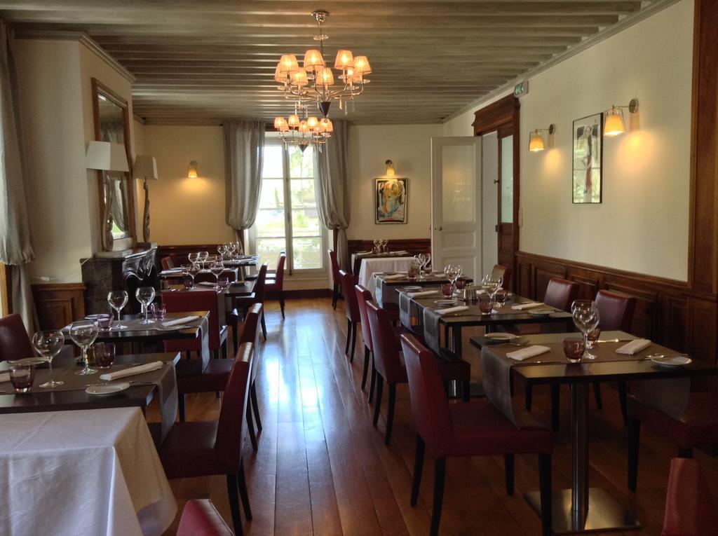 Hostellerie Les Frenes Avignon Eksteriør billede
