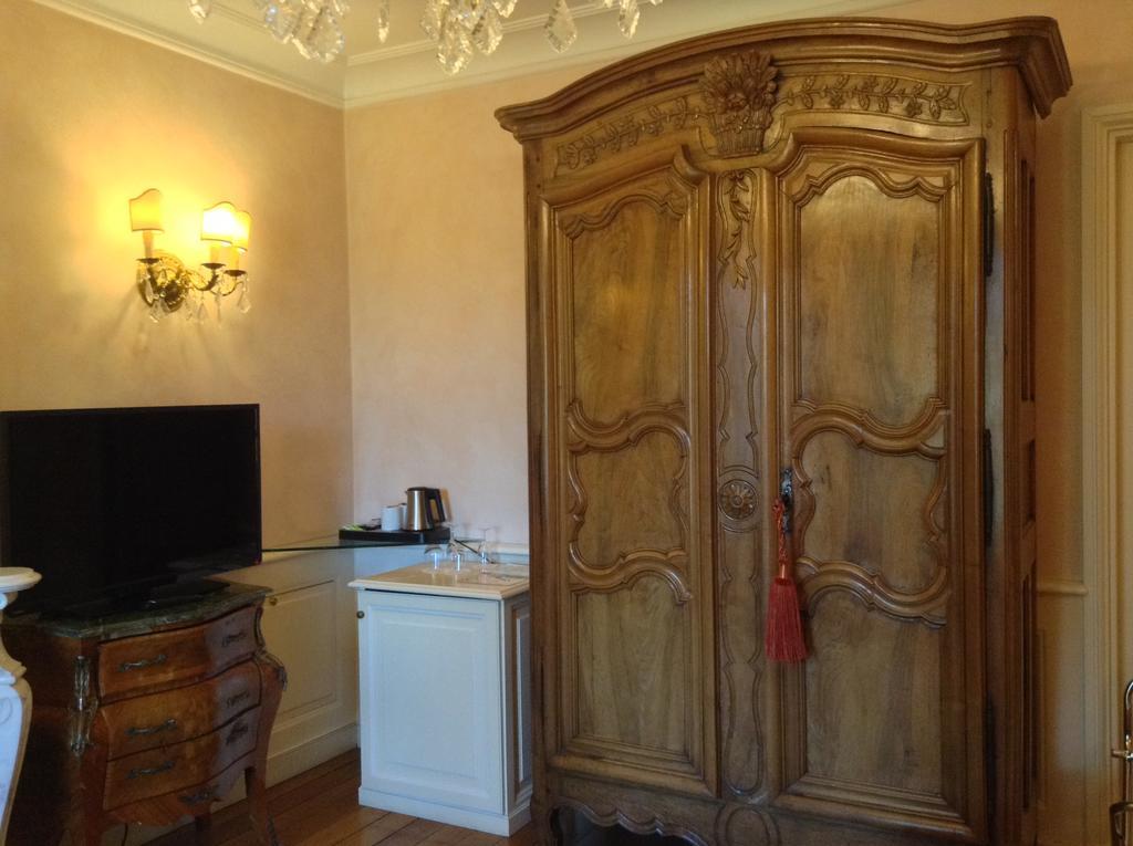 Hostellerie Les Frenes Avignon Eksteriør billede