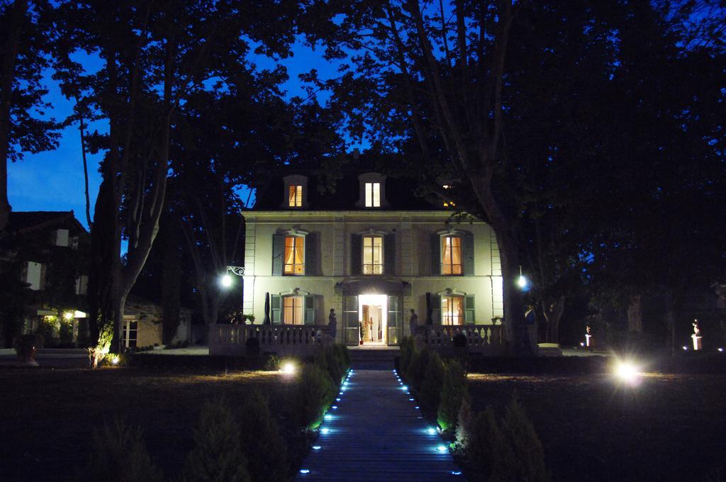 Hostellerie Les Frenes Avignon Eksteriør billede